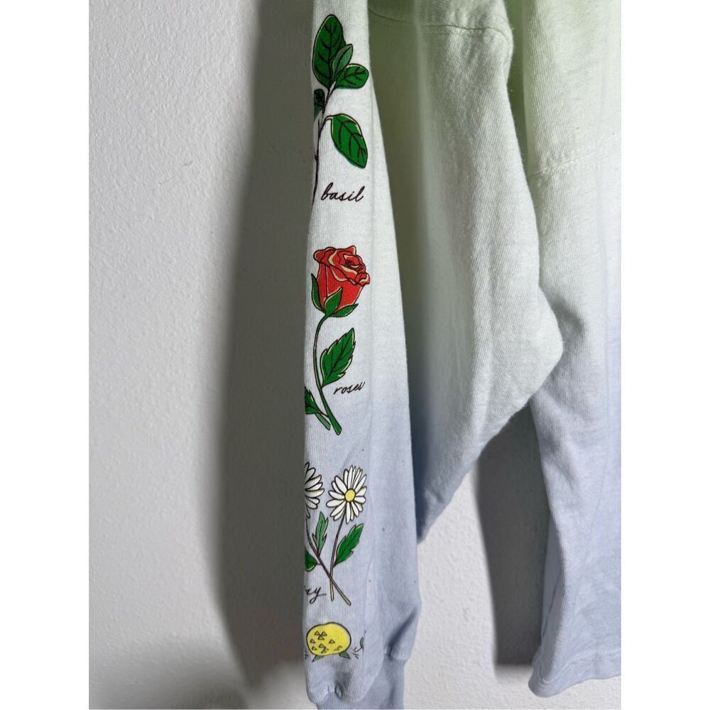 Disney Epcot Sweatshirt Womens Flower Garden Festival Ombre Grow Green Sz S - Picture 4 of 16